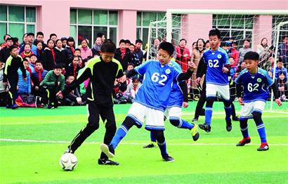 湖人询价奥科罗，拟用到期合同加克内克特筹码提升防守效率