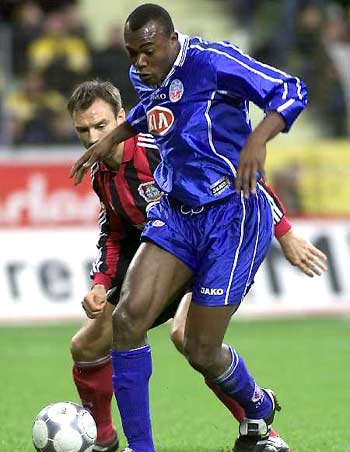 从情报学视角探究AI技术对游戏情报的跨领域价值的运用