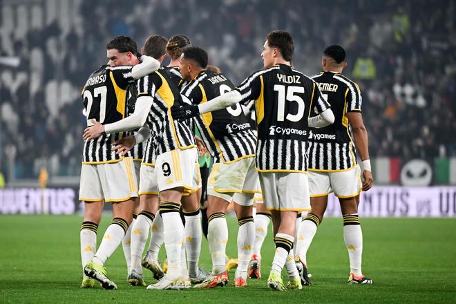 《鸣潮》与《女神异闻录》联动 经典角色涂装实装